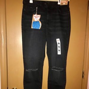 Sculpting Knee Slit Black Skinny Jeans